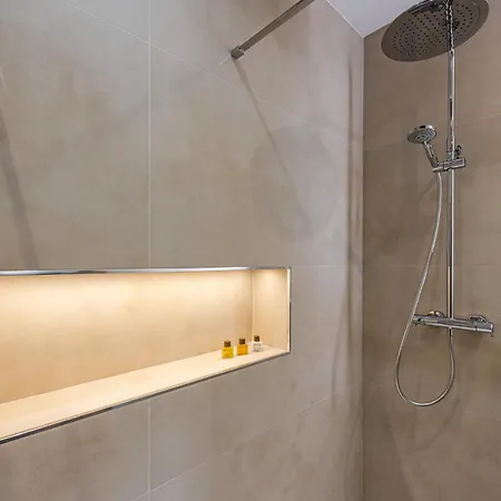 Apartment Luxurious In 5-star Del Golf *