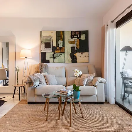 Luxurious In 5-star Del Golf Apartment *