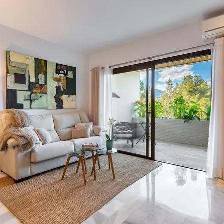 Luxurious In 5-star Del Golf